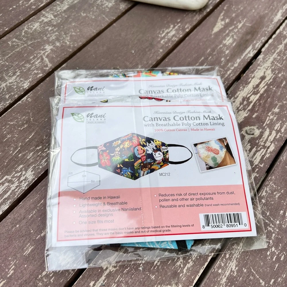 2 cotton face masks